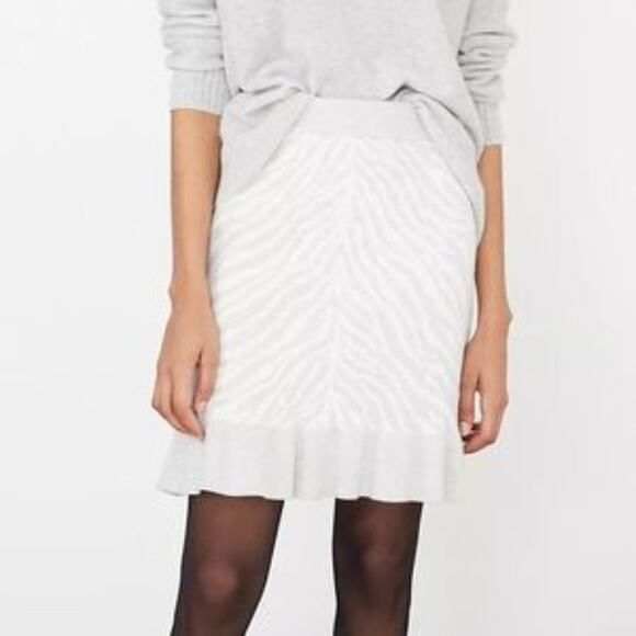 Anthropologie Gray Zebra Ruffled Knit Skirt - Picture 6 of 16